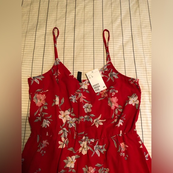 Red maxi dress - Picture 2 of 3